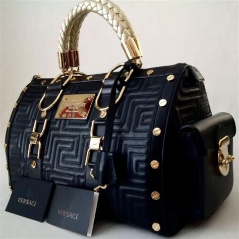 Женские сумки, клатчи, портфели и рюкзаки VERSACE 